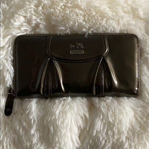 Metallic Grey Coach women’s wallet
